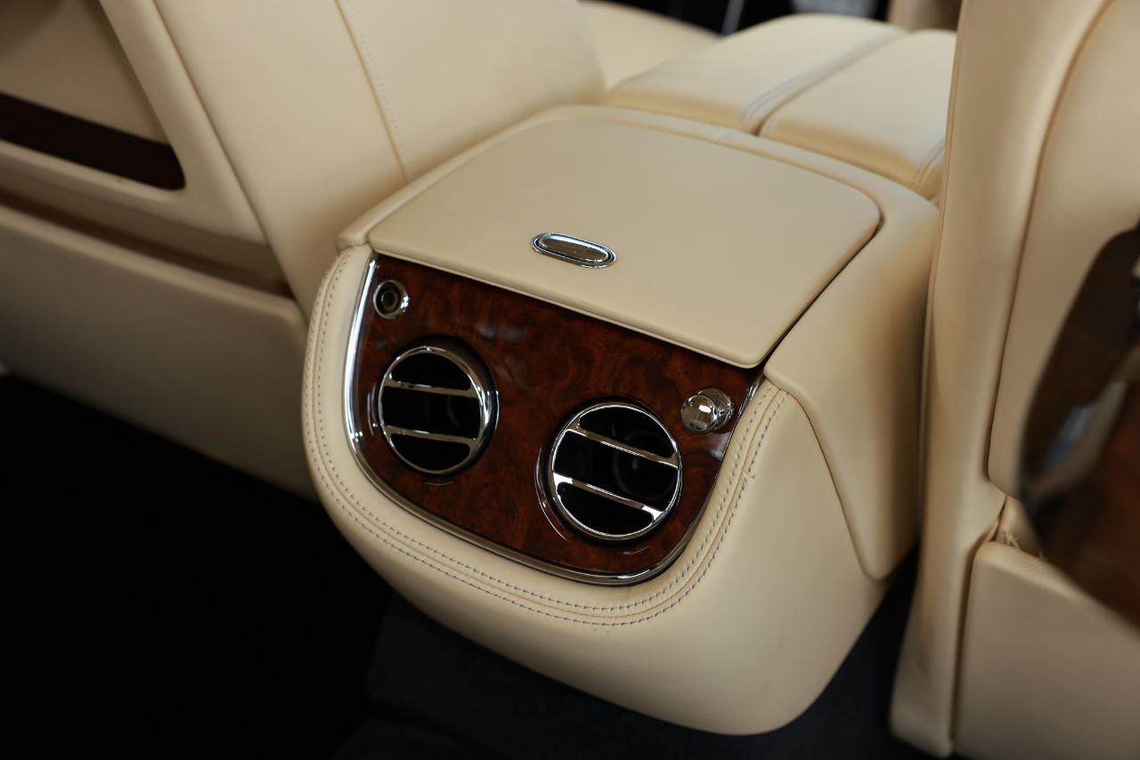 Bentley Mulsanne  2012