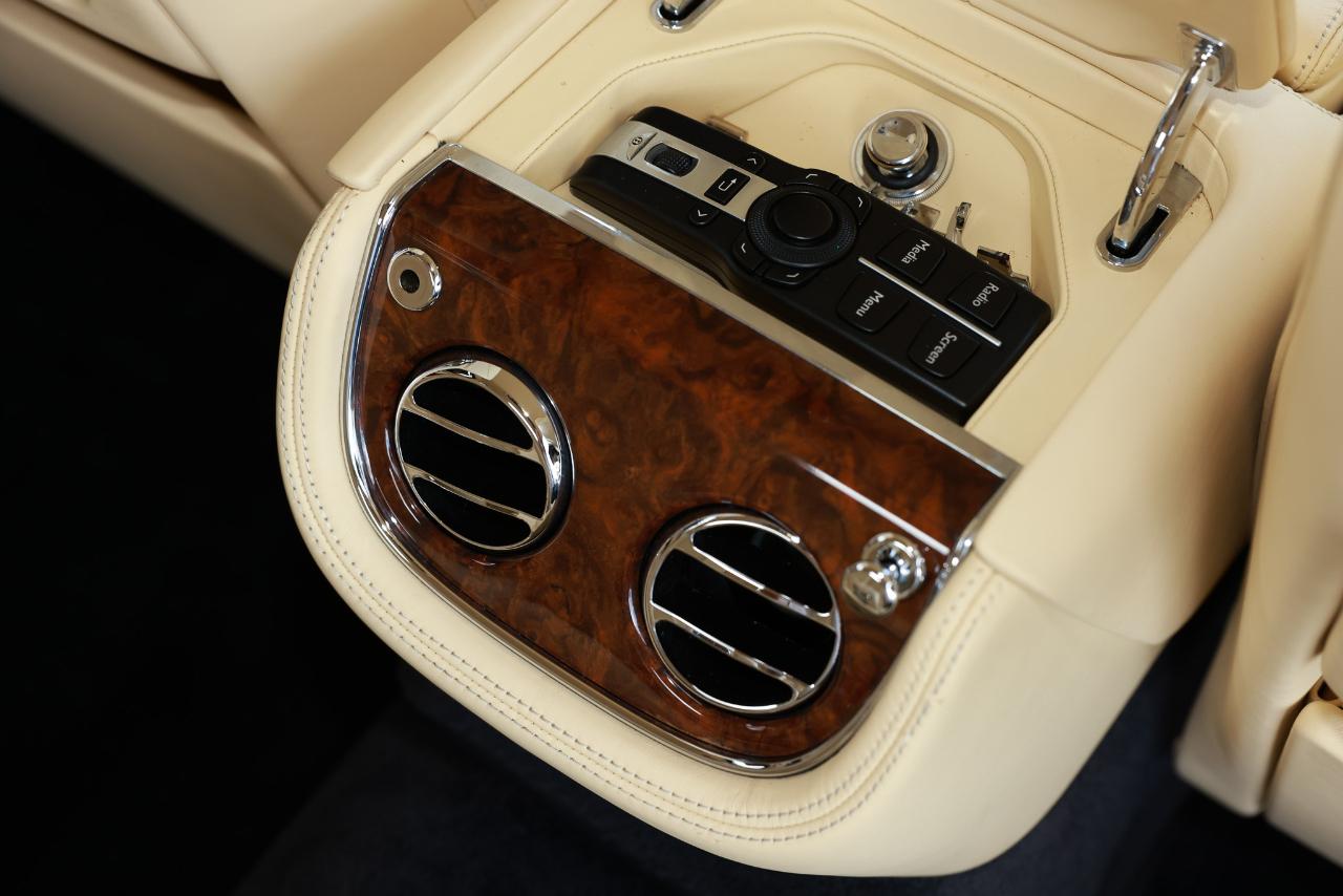 Bentley Mulsanne  2012