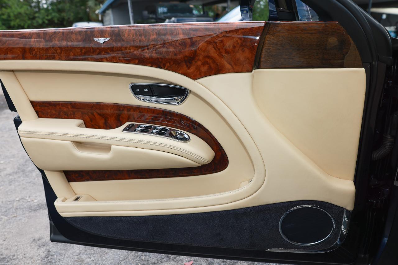Bentley Mulsanne  2012