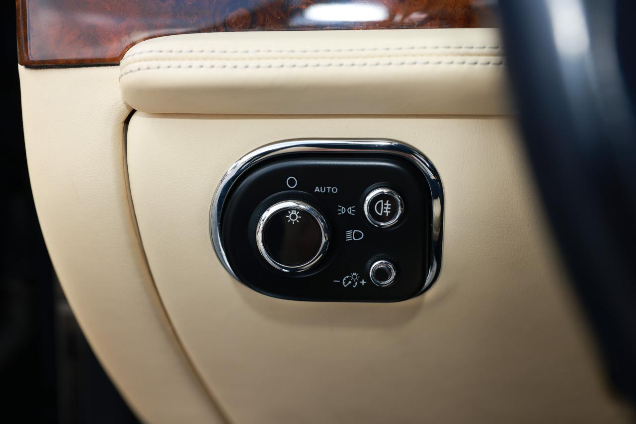 Bentley Mulsanne  2012