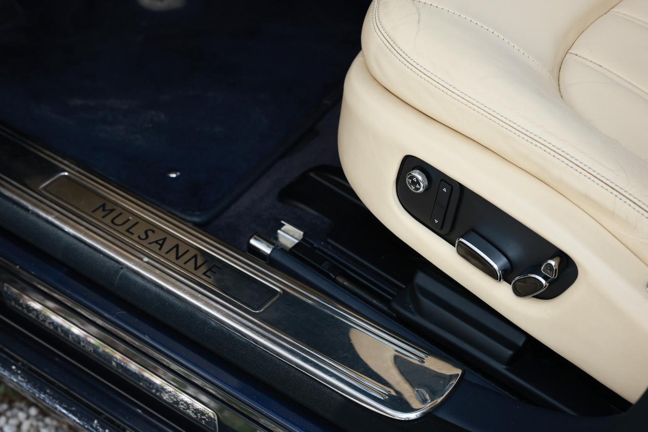 Bentley Mulsanne  2012