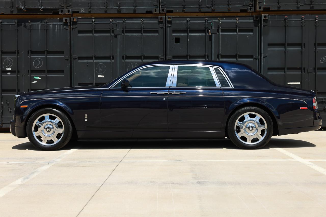 Rolls-Royce Phantom  2006