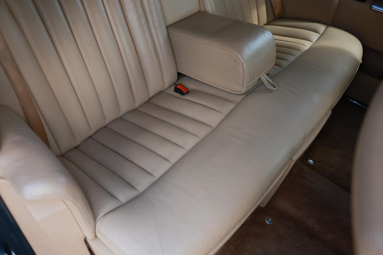 Rolls-Royce Phantom  2006
