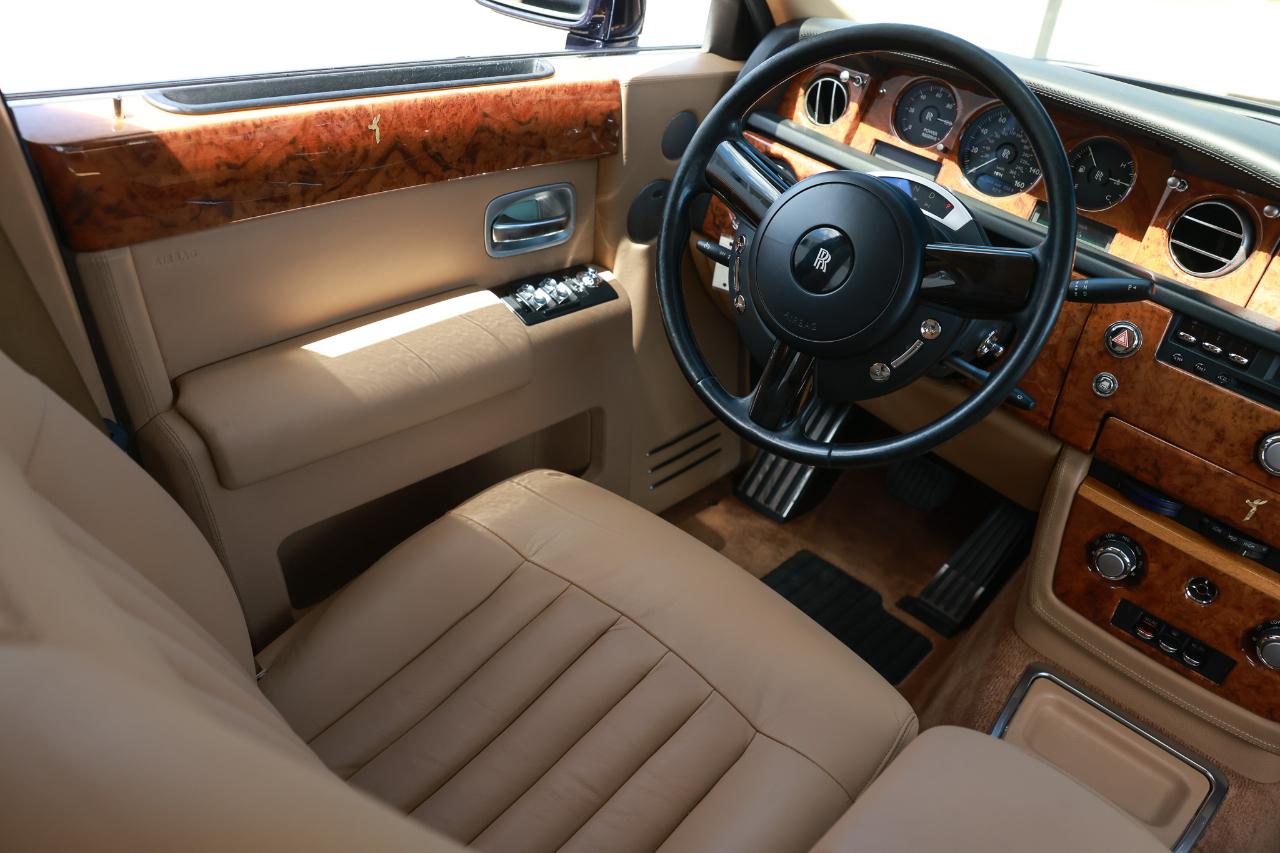 Rolls-Royce Phantom  2006