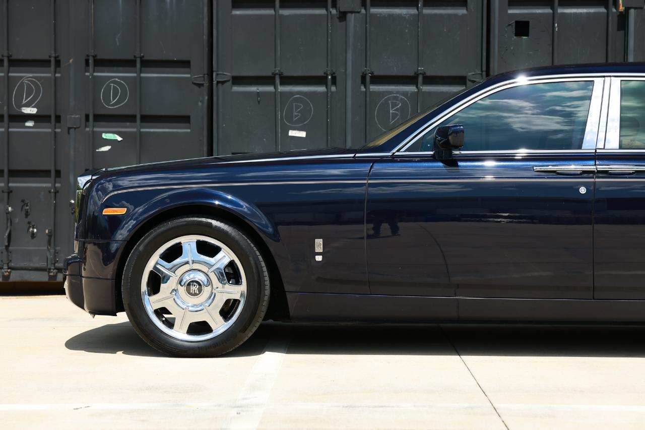 Rolls-Royce Phantom  2006