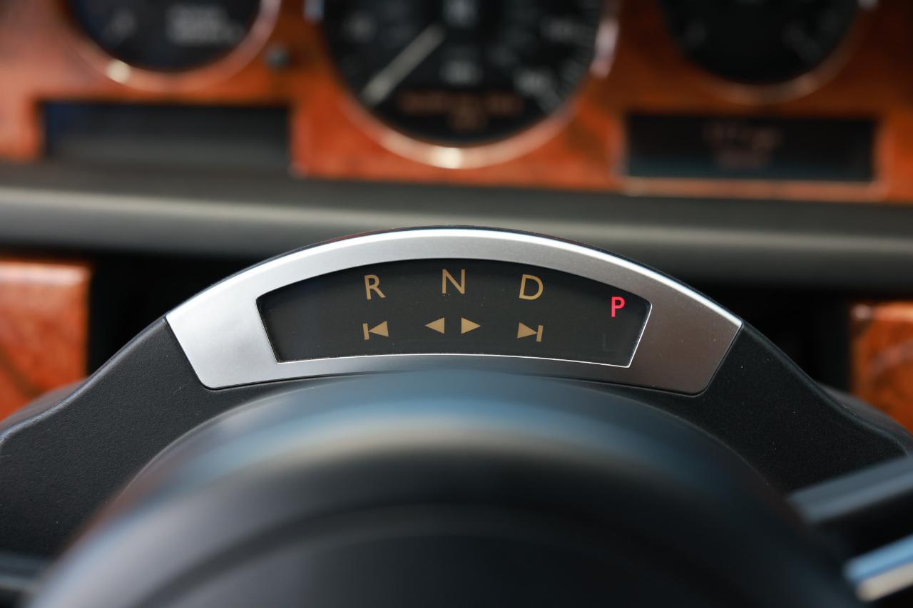 Rolls-Royce Phantom  2006
