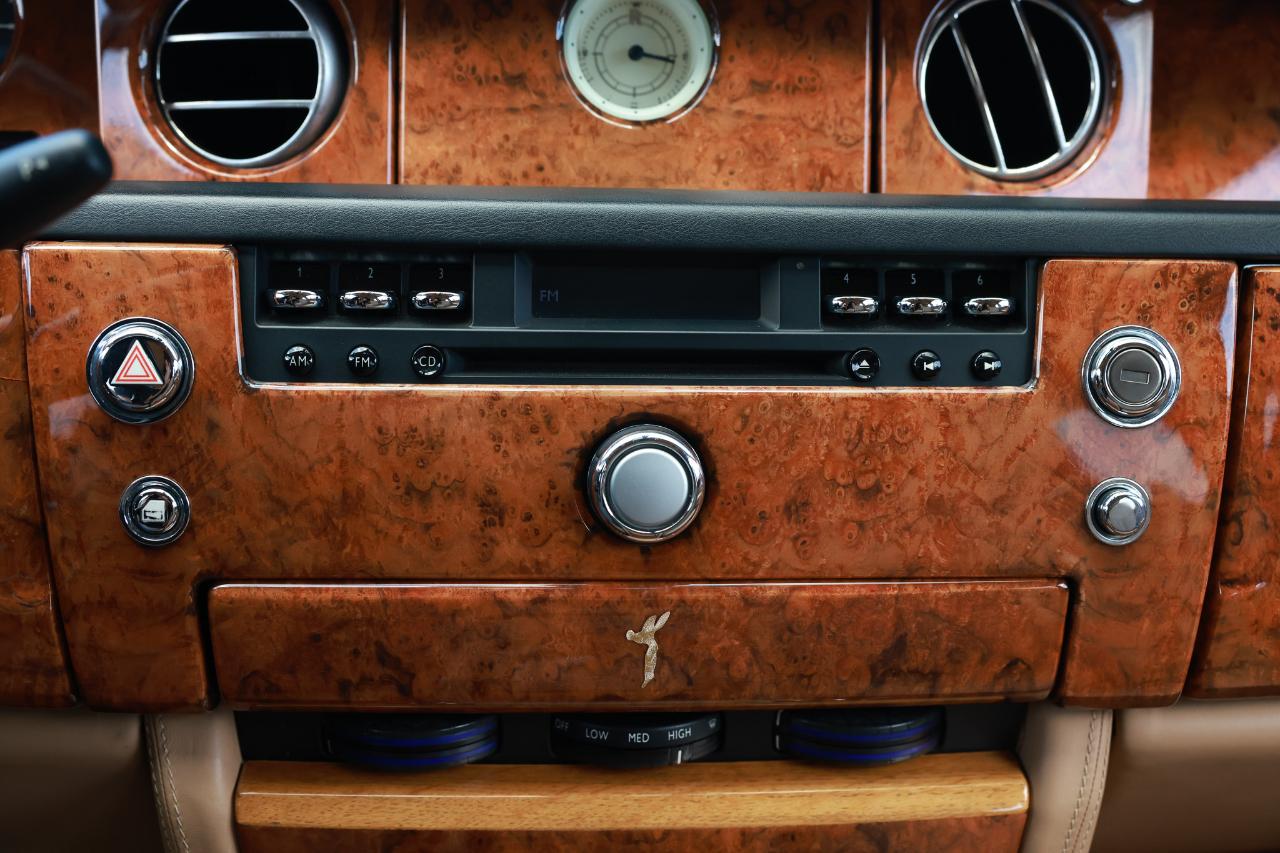 Rolls-Royce Phantom  2006