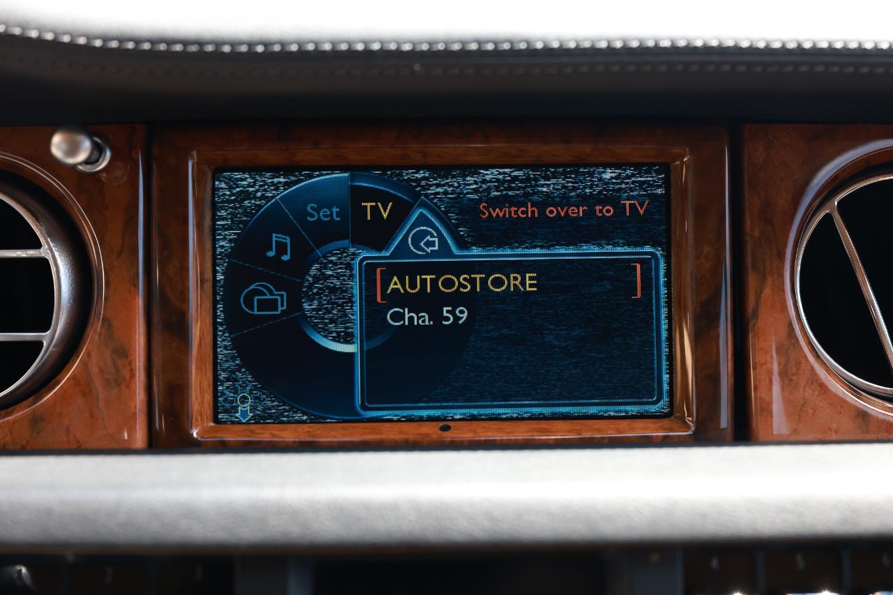 Rolls-Royce Phantom  2006