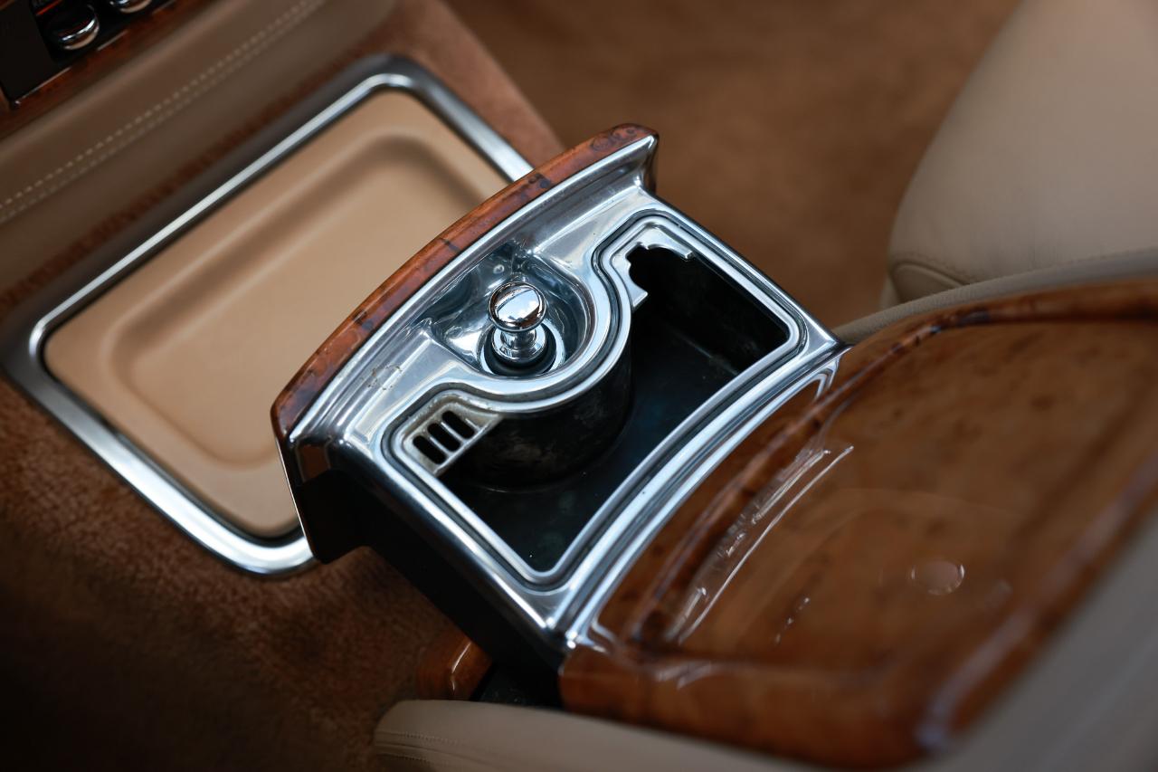 Rolls-Royce Phantom  2006