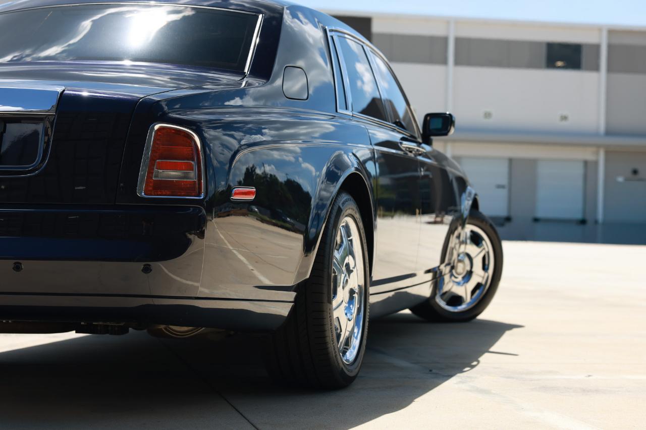 Rolls-Royce Phantom  2006