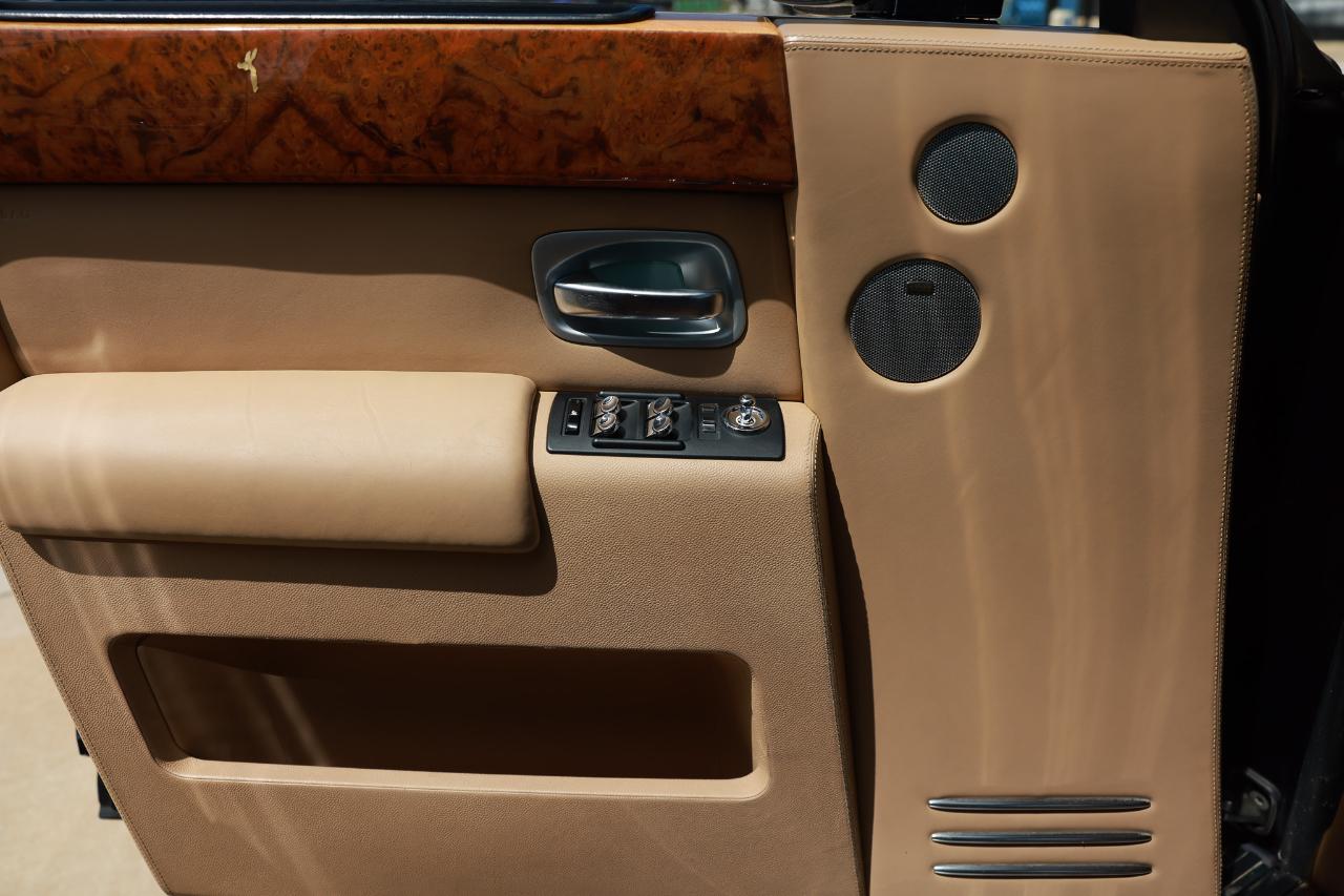 Rolls-Royce Phantom  2006