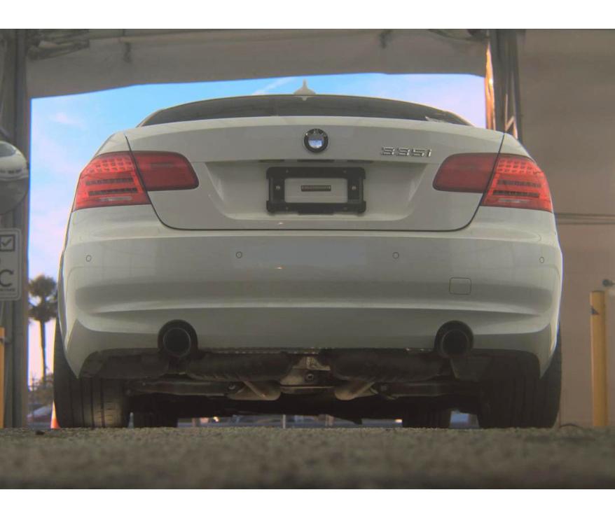 BMW 3 Series  2011