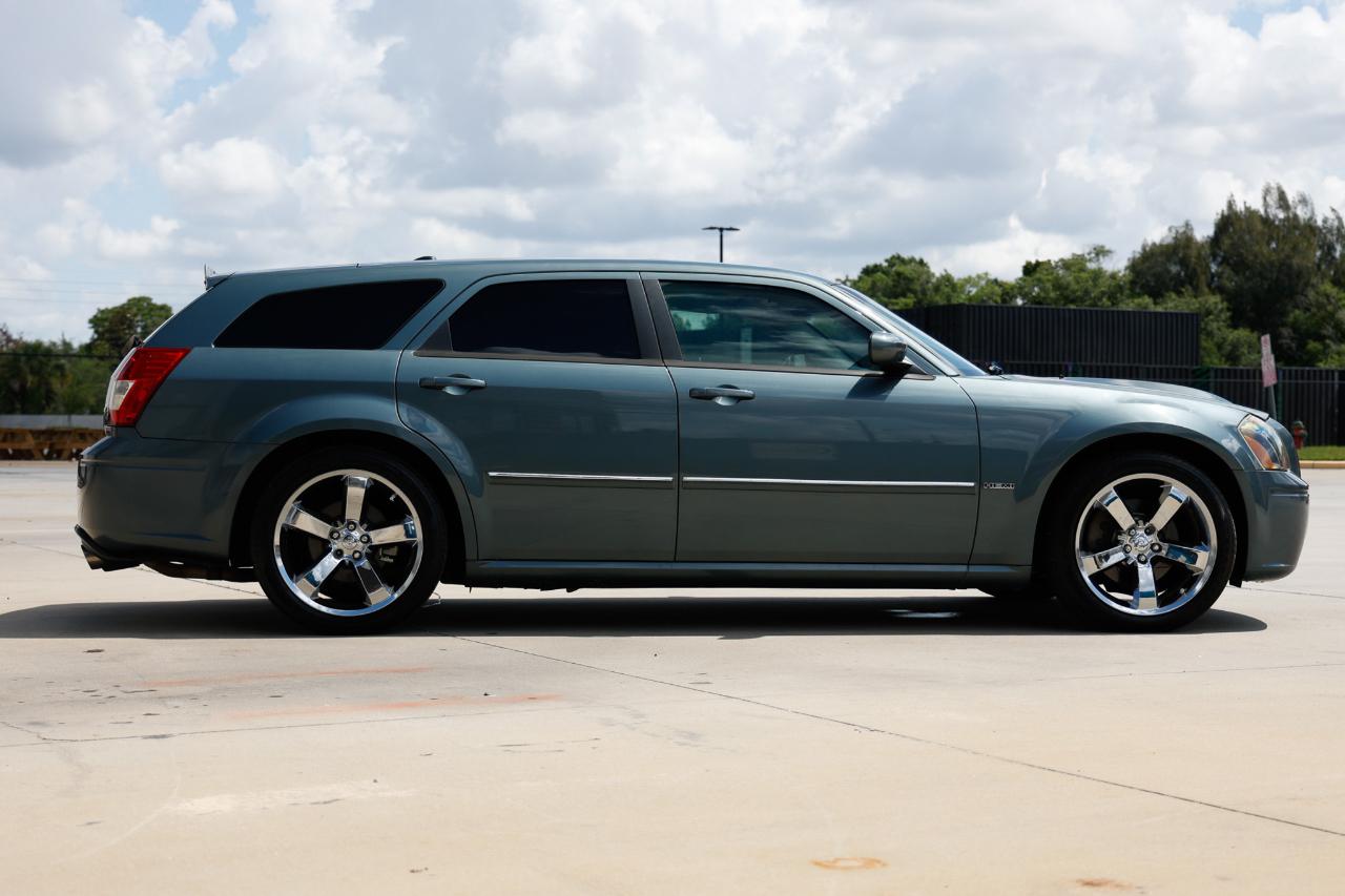 Dodge Magnum  2006