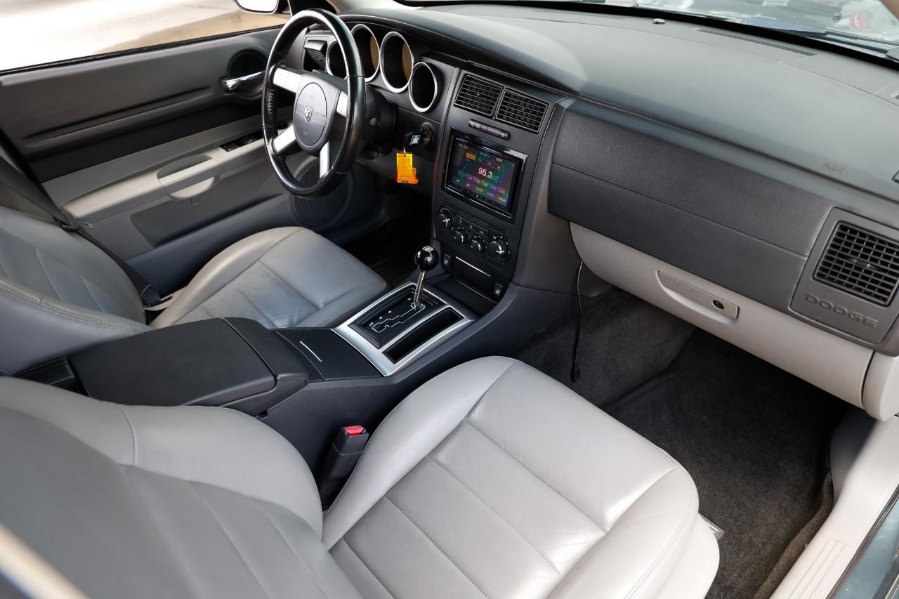 Dodge Magnum  2006