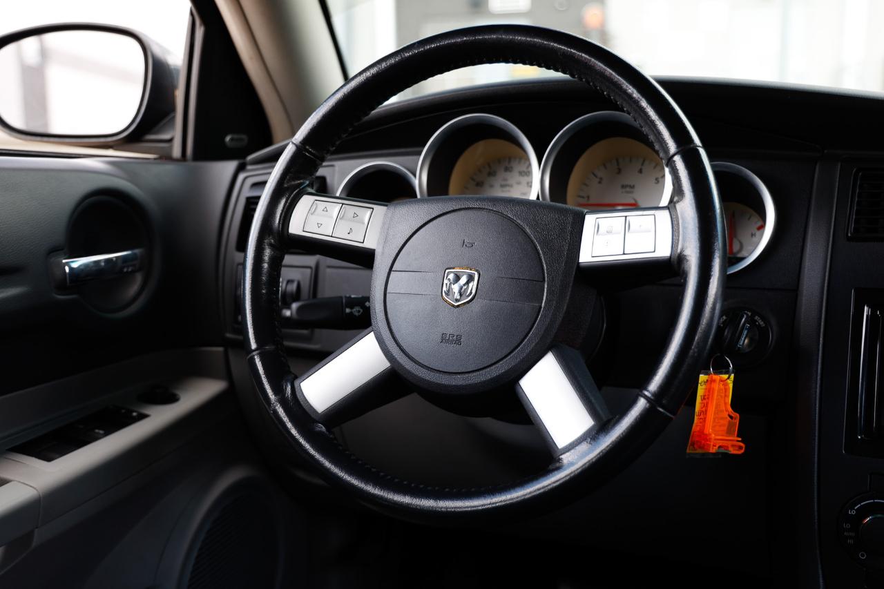Dodge Magnum  2006