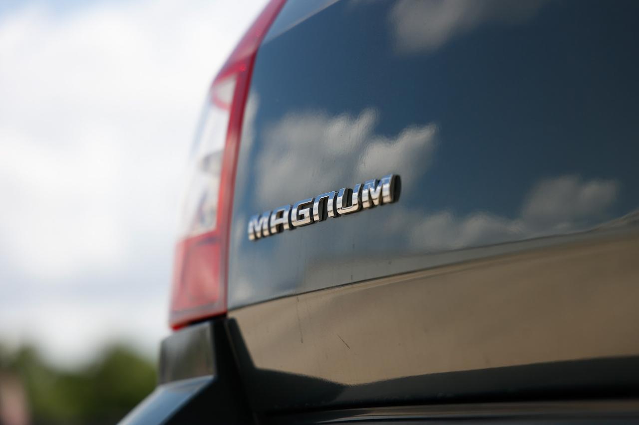 Dodge Magnum  2006