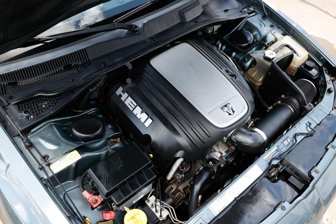 Dodge Magnum  2006