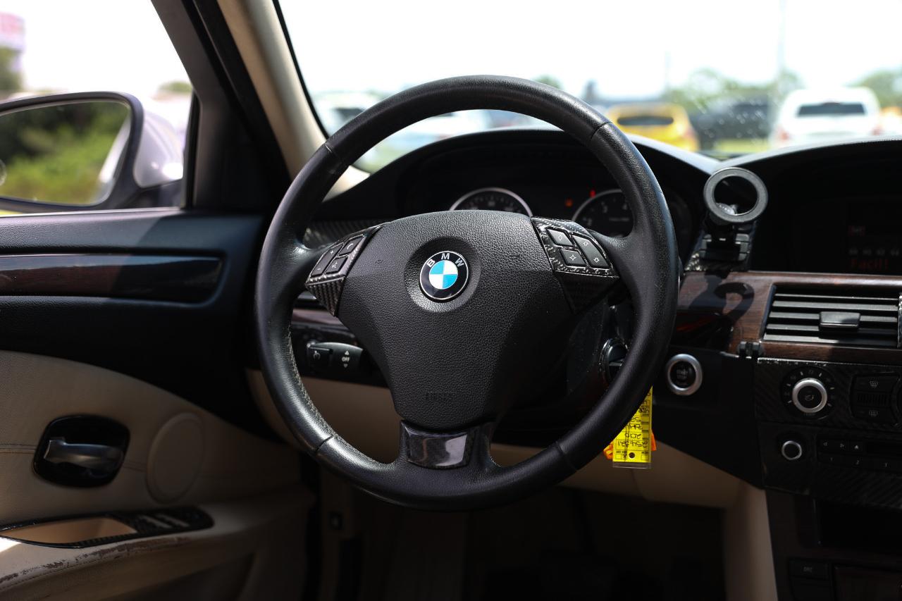 BMW 528i  2010