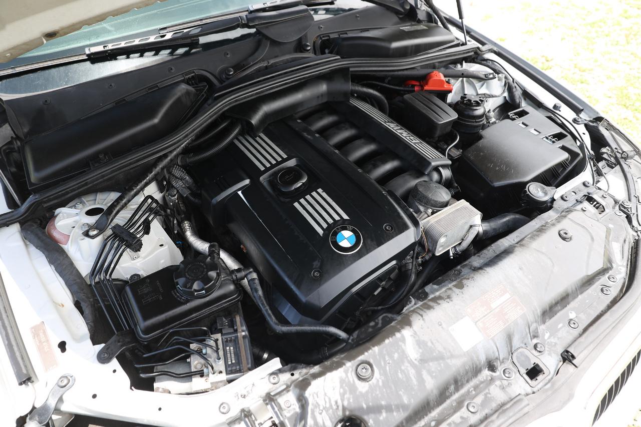 BMW 528i  2010