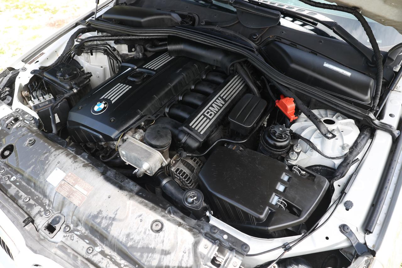 BMW 528i  2010