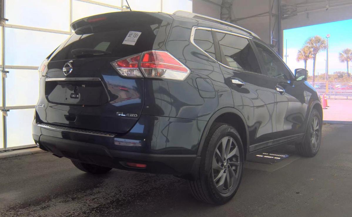 Nissan Rogue  2016