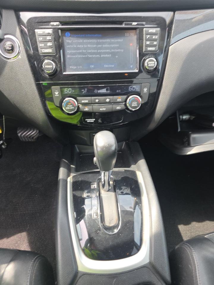 Nissan Rogue  2016