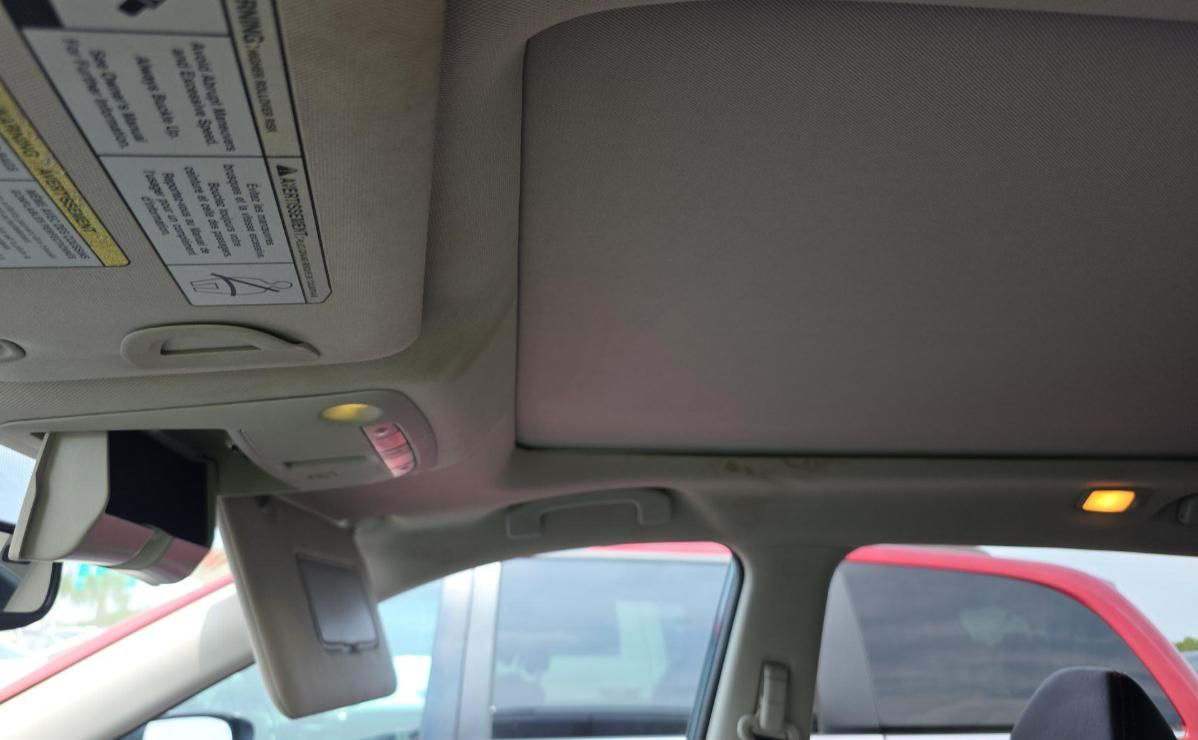 Nissan Rogue  2016