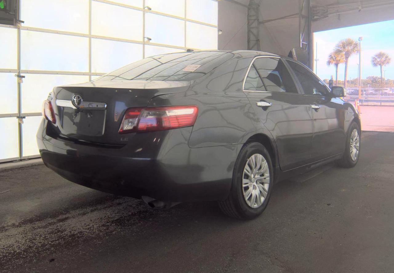 Toyota Camry  2010