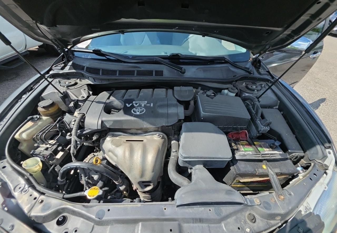 Toyota Camry  2010