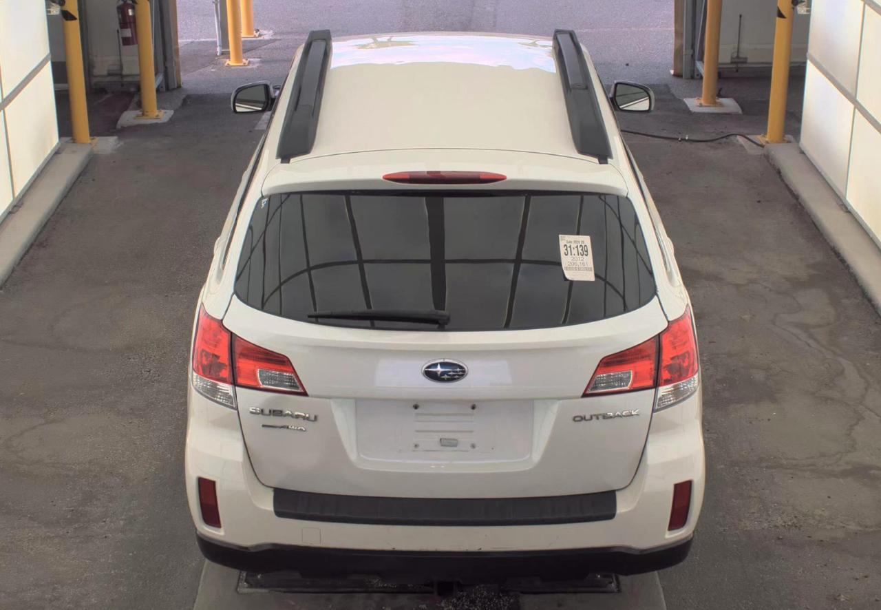 Subaru Outback  2012