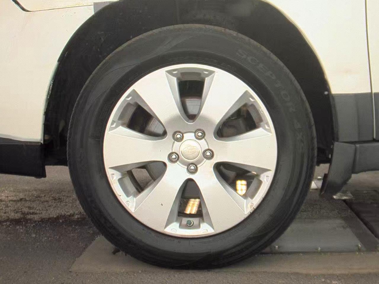 Subaru Outback  2012