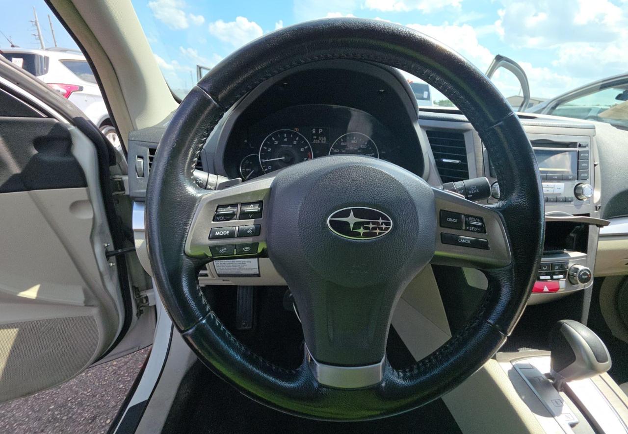 Subaru Outback  2012