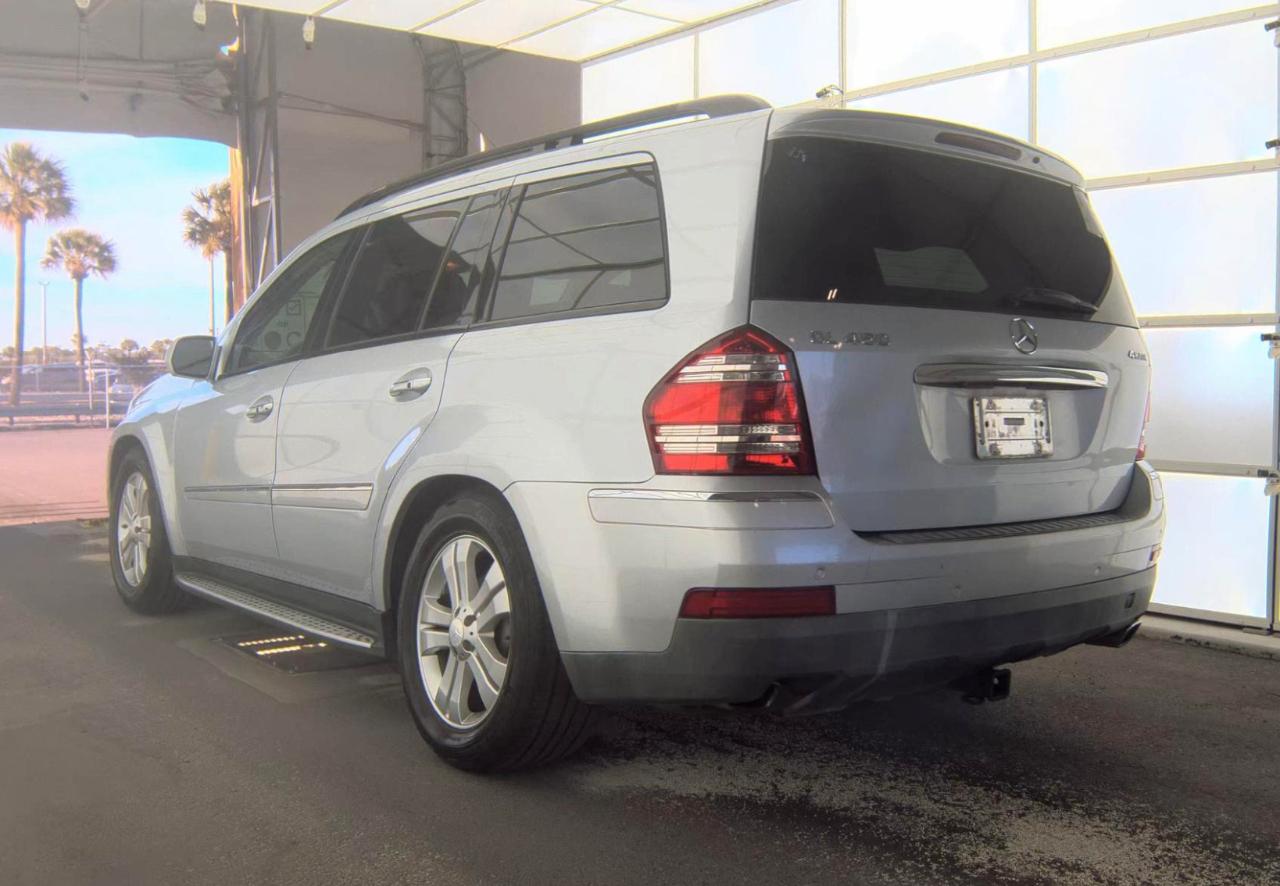 Mercedes-Benz GL-Class  2009