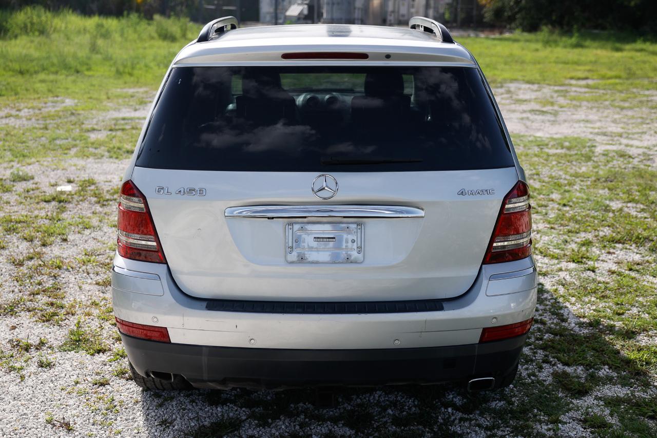 Mercedes-Benz GL-Class  2009