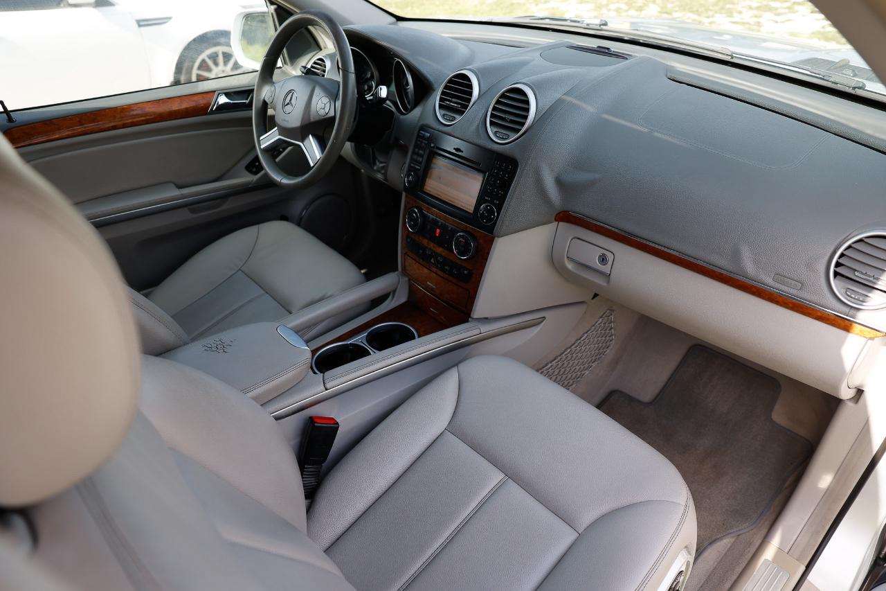Mercedes-Benz GL-Class  2009