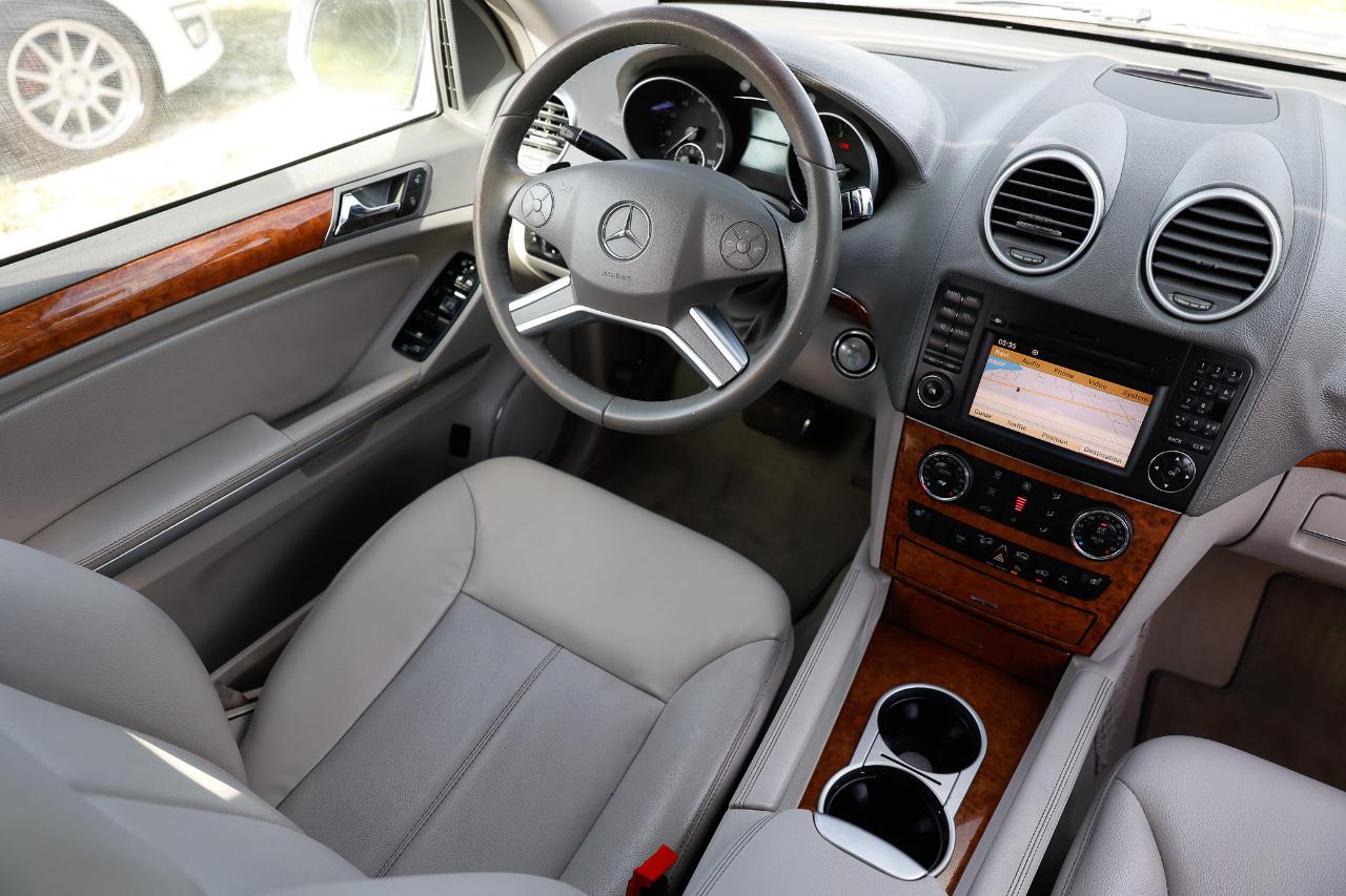 Mercedes-Benz GL-Class  2009