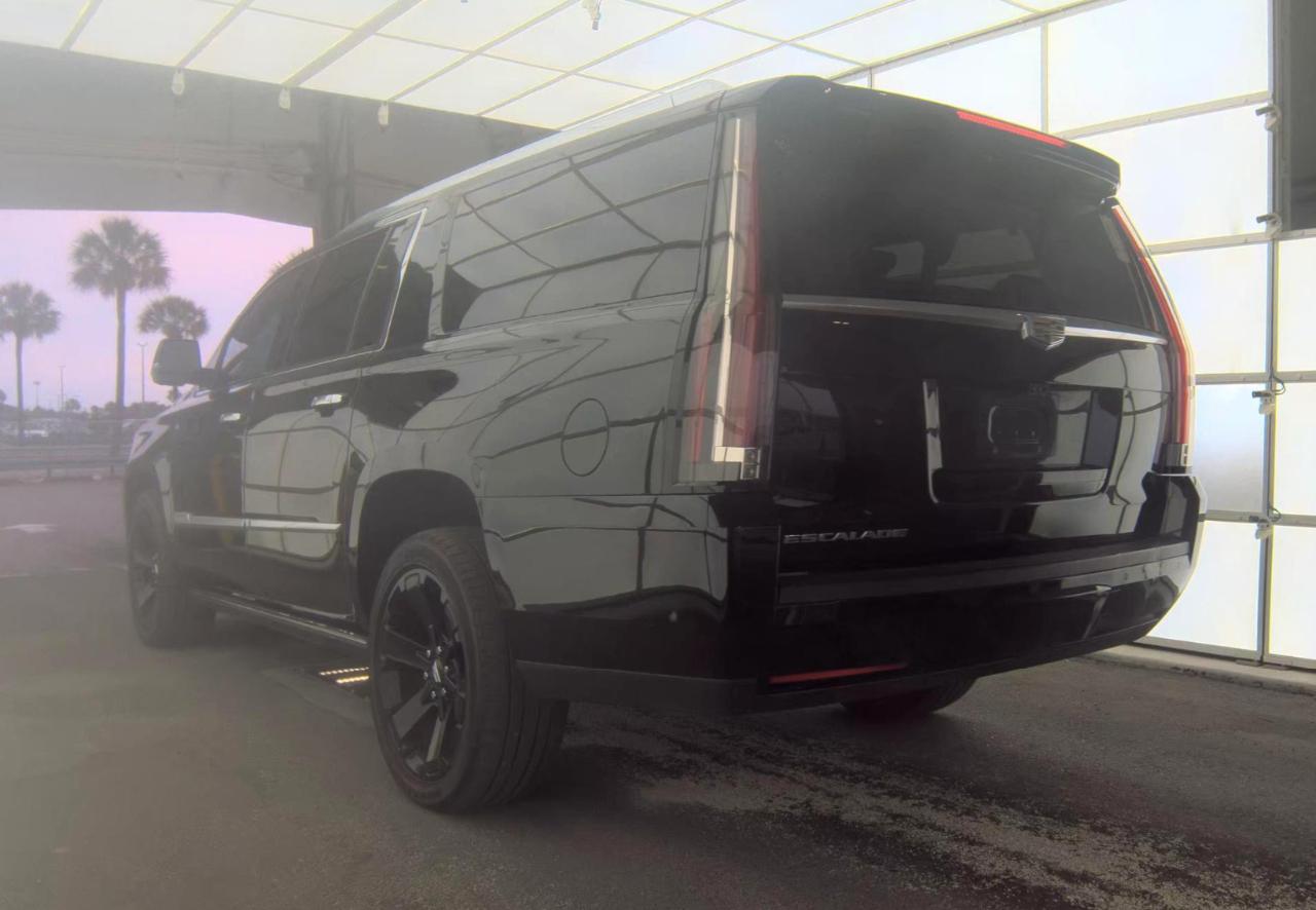 Cadillac Escalade ESV  2017
