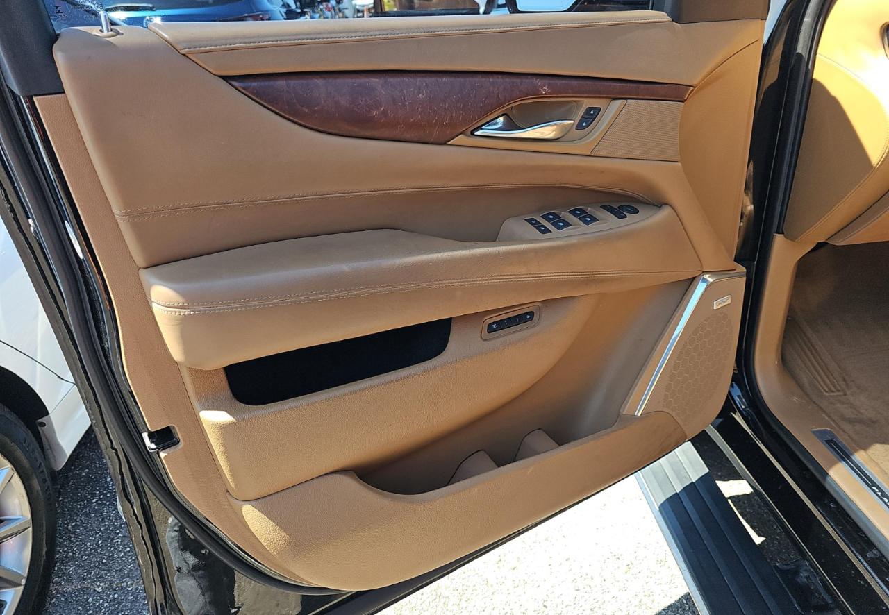 Cadillac Escalade ESV  2017