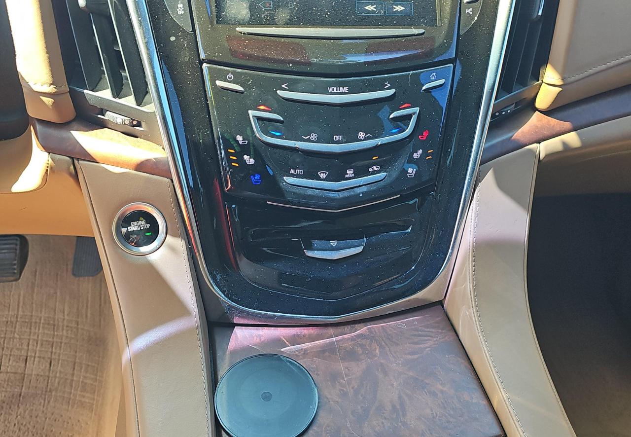 Cadillac Escalade ESV  2017