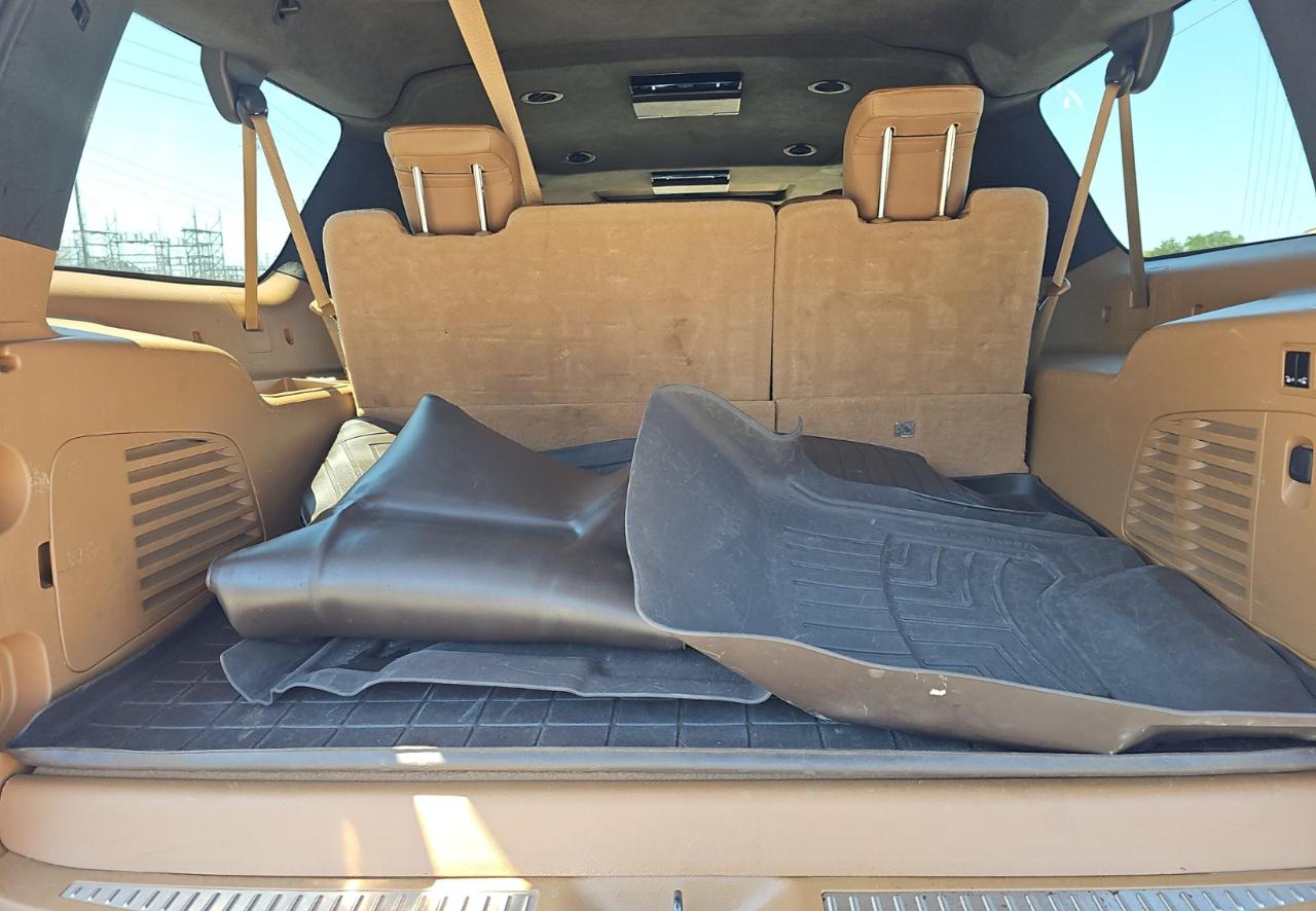 Cadillac Escalade ESV  2017