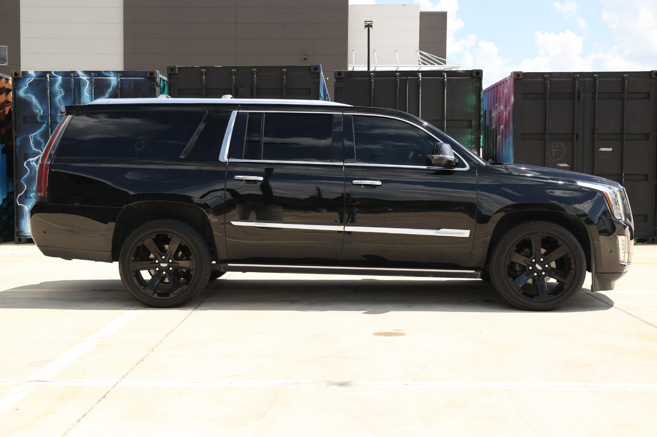 Cadillac Escalade ESV  2017