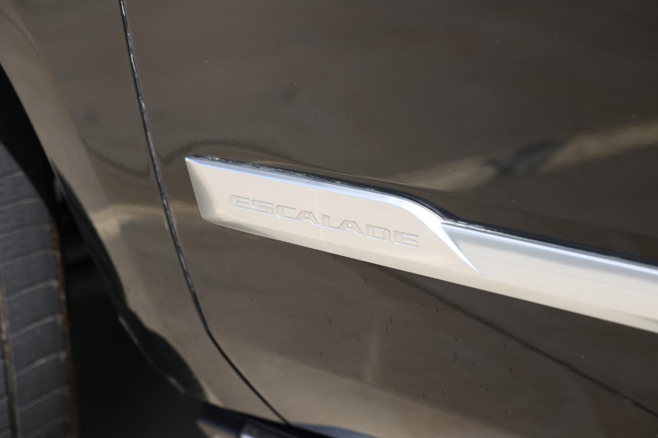 Cadillac Escalade ESV  2017