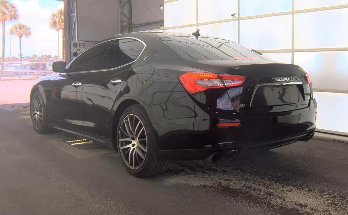 Maserati Ghibli  2014