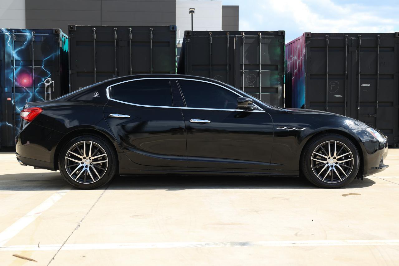 Maserati Ghibli  2014