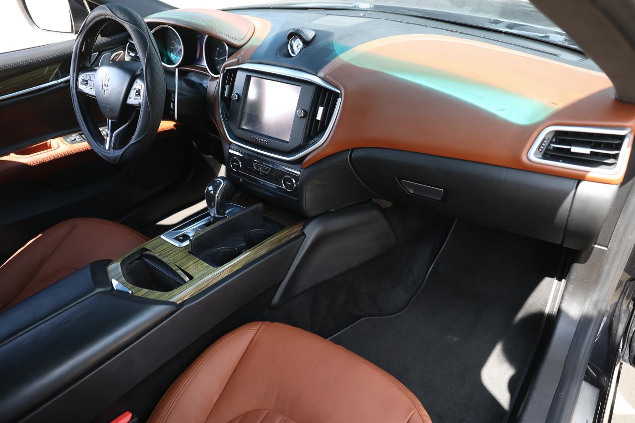 Maserati Ghibli  2014