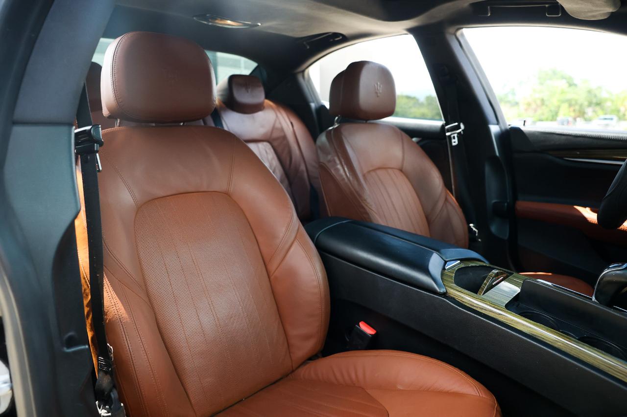 Maserati Ghibli  2014