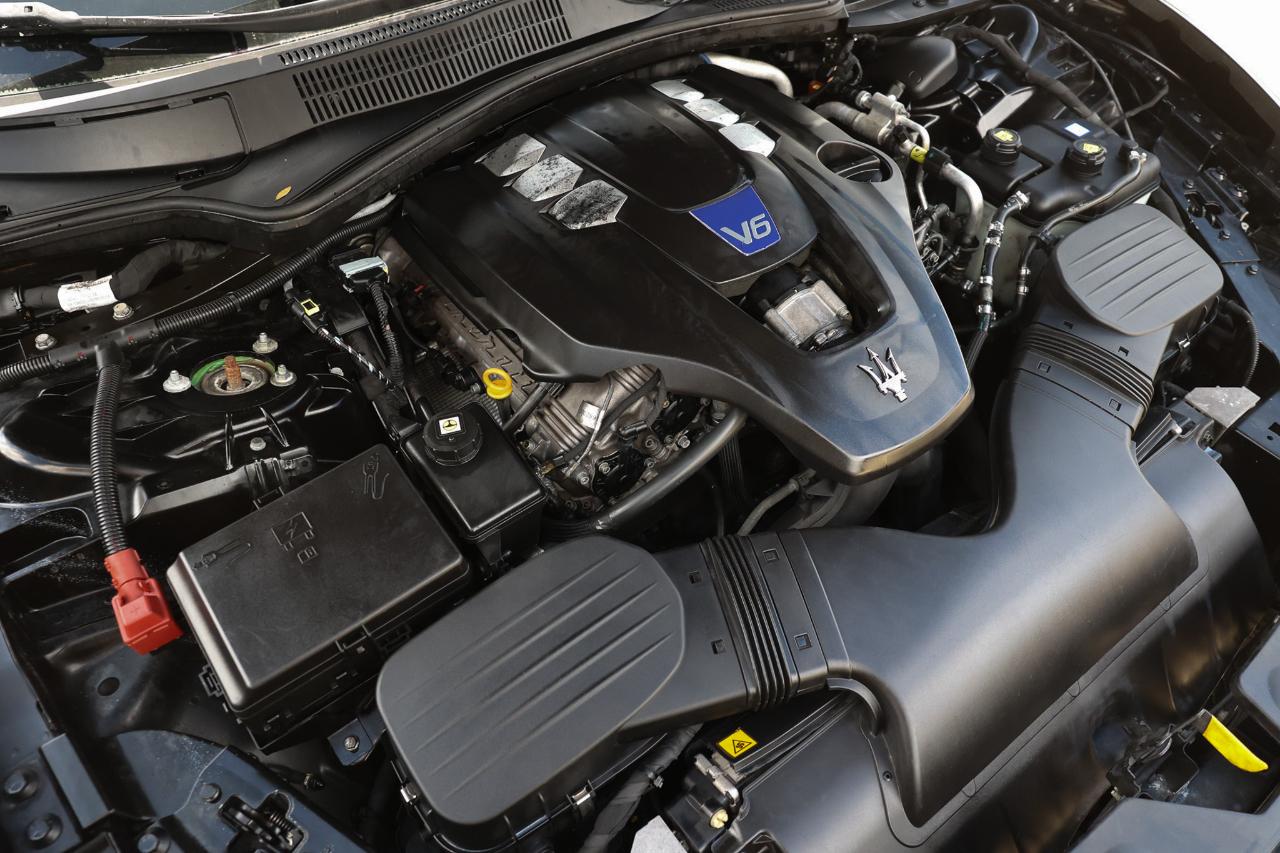 Maserati Ghibli  2014