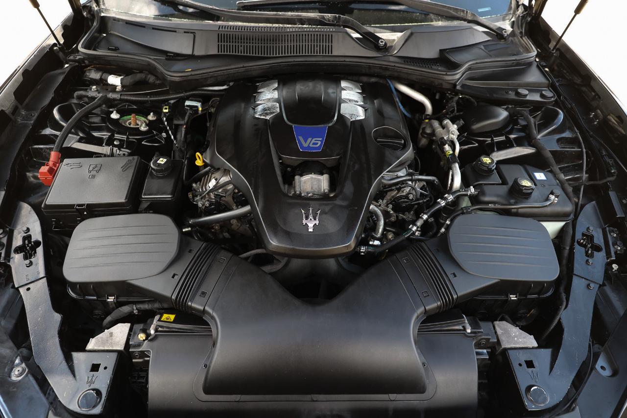 Maserati Ghibli  2014