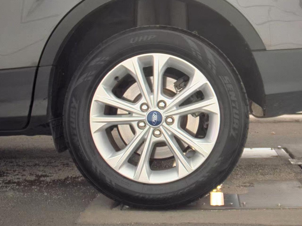 Ford Escape  2018