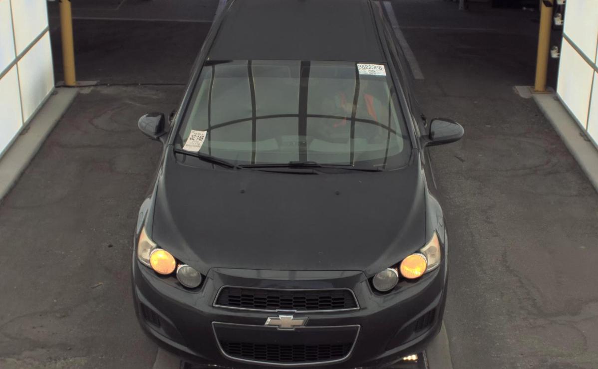 Chevrolet Sonic  2015